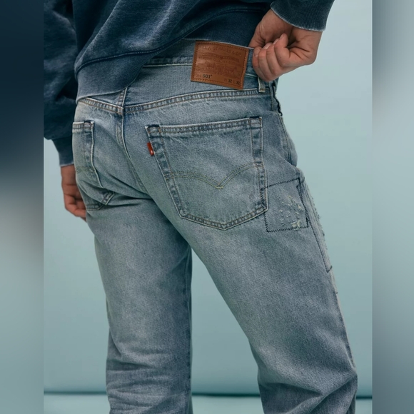 NWT Levis 501 Original Transitional Straight Leg Destructed Selvedge Jeans 32x31 - Picture 6 of 16